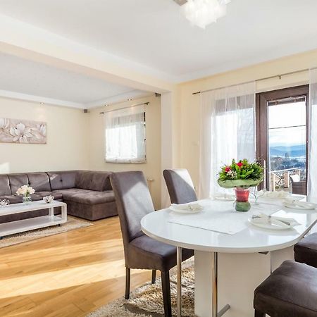 오토칵 Apartman Javor 아파트 외부 사진